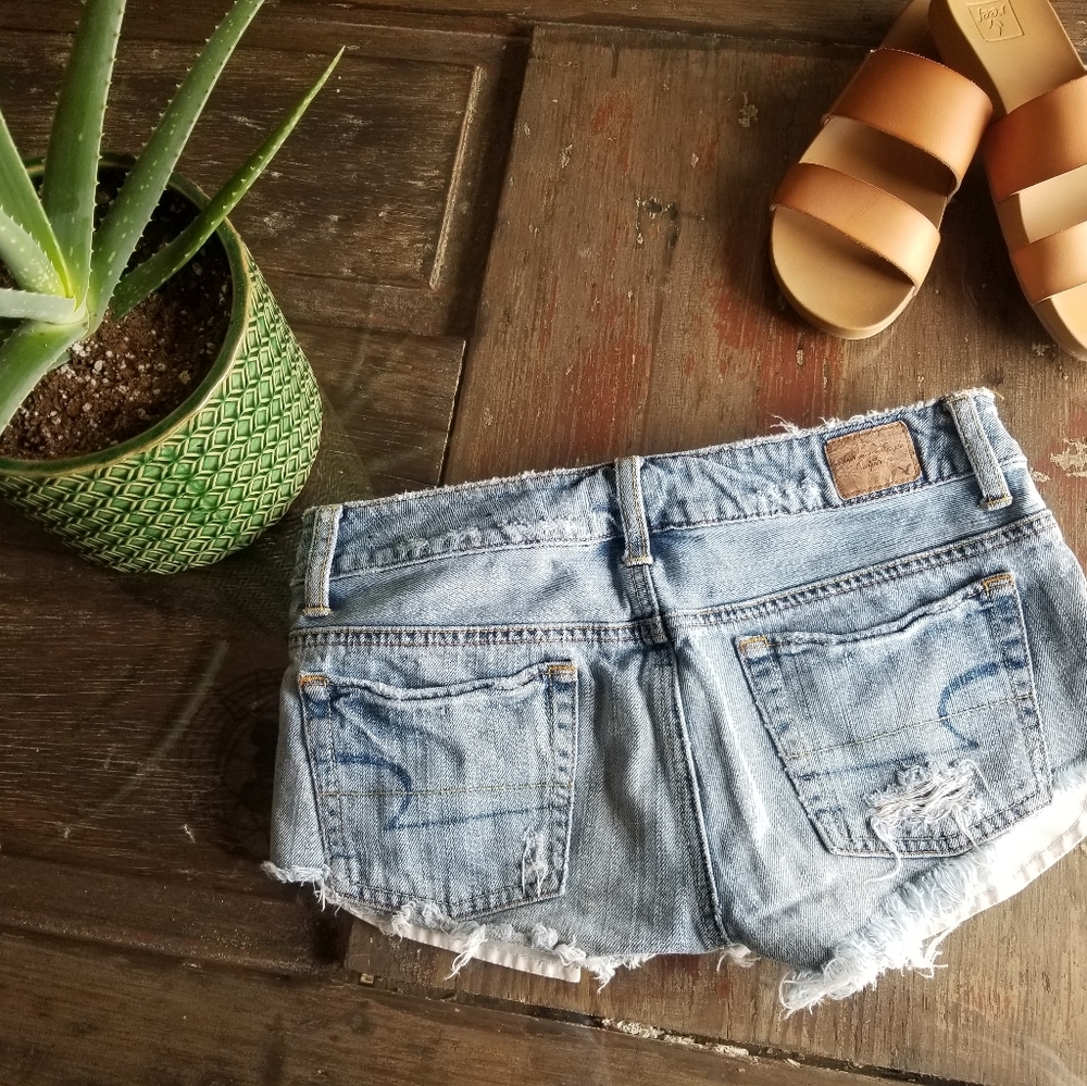American Eagle shorts